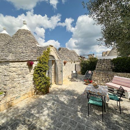 Гостевой дом Trulli Barsento Альберобелло Экстерьер фото
